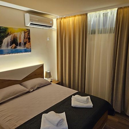 Studio 7 เวลีคอเทอร์โนโว ภายนอก รูปภาพ